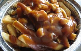 Recette La Sauce Poutine Plat Quebecois En Video Recette Poutine Plat Sauce Poutine Recette