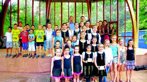 Es geht natürlich auch in einem kürzeren zeitraum, dann habt ihr allerdings mehr. Geehrt Fur Besondere Leistungen Baden Online Nachrichten Der Ortenau Offenburger Tageblatt