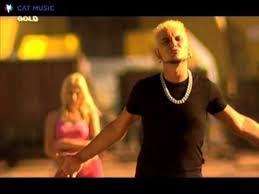 It delivers music videos, entertainment news, tops. Pin On Esti Singura Fii Cu Mine