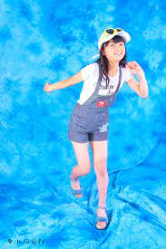 🌨️チャーリー🌨️ on X: #チャームキッズ撮影会 #高田もえり もんちゃん07 えー！？走るんですかー！？ なんて言いながらも走るもんちゃん。  やっぱりこういうポップなシーンはよく似合うよね。 t.col1n2uiQhvY  X