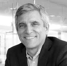 AIA L O S AN G E L E S