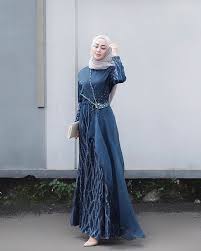 Modelnya yang lebih simple dari kebaya, membuat dress tersebut jadi masih bingung mengenakan style apa ke kondangan nanti? 900 Ide Brokat Gaun Wanita Gaun Pesta
