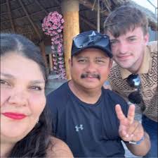 NEIGHBORHOOD WATCH 🤝 Corporal Jesus Alvarez gives a personal safety  presentation at the Reserve at Fox Creek Community. BHCPD organizes a  variety of educational presentations to help create strong community-police  partnerships to