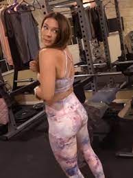 Maybe you would like to learn more about one of these? Mere Posing Merecarriker