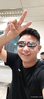 ma govind bhatt ani yo muji antare khadge gurung ko photo ho yesle malai  marchu vanera dhamki diyeko cha yo muji lai jata vaye pani malai message  garnu hola yeslai vete vane