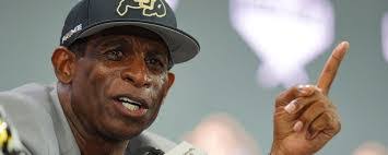 Katie Hammaker's Instagram, Twitter & Facebook