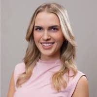 Elizabeth Rucci's Instagram, Twitter & Facebook