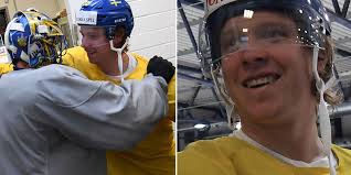 Johan garpenlöv (born on march 21, 1968 in stockholm) is a retired swedish right winger. Nicklas Backstrom Participates In Sweden S Morning Skate Gives Huge Hug To Henrik Lundqvist