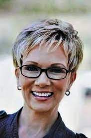 27 Timeless Short Hairstyles For Older Women With Glasses Cool Trendy Short Hairstyles 2014 Short Hair Styles Very Short Hair Thick Hair Styles