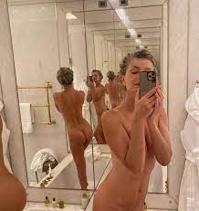 Nude bathroom selfies