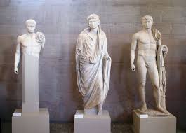 Αρχαία κόρινθος στον athens info guide, από τον athens info guide, τον πληρέστερο οδηγό τουριστικών πληροφοριών της το 51/52 μ.χ., ο απόστολος παύλος επισκέφθηκε την κόρινθο. To Syntagma Toy Oktabianoy Aygoystoy Kai Twn Eggonwn Toy Arxaiologiko Moyseio Arxaias Korin8oy