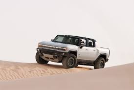 Hummer ev interior and technology. New Hummer Truck Closer Look At Gmc S 1 000 Hp Luxury Off Roader