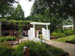 The Gardens Of Castle Rock Venue Northfield Mn Weddingwire Castle Rock Pavilion Wedding Garden In The Woods