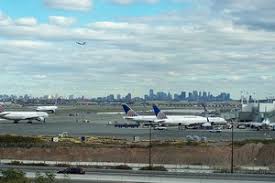 Newark liberty international airport, originally newark metropolitan airport and later newark international airport, is an international air. Alquiler De Coches Aeropuerto De Newark Alquiler Vehiculos Aeropuerto Newark