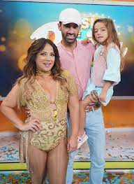 The best gifs are on giphy. La Simpatica Explicacion De La Hija De Adamari Lopez Sobre El Coronavirus