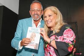 Foi horrível, fui ler um livro. Manuel Luis Goucha Apresentou O Novo Livro De Teresa Guilherme Movenoticias