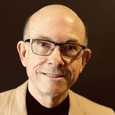 Apartment Life CEO And Leadership: Executives and Demographics