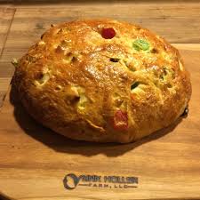 This christmas bread combines all the best parts of stollen, panettone, and fruitcake for a buttery brioche studded with vanilla rum spiced fruit. Swiss Christmas Bread Weck Christmas Bread Bread Weck