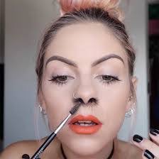 Autumn Hubble's Instagram, Twitter & Facebook