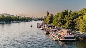 Denice and Andree Live Once I Got There Doorstep Pleasure Andreea Pink Webcam Performance