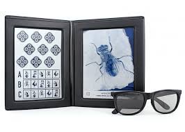 Africa's most famous safari park wants to ban phone apps that tip tourists about animal sightings following a spike in speeding, road kills, road rage and traffic jams as visitors race to get. Visus Sehtestprodukte Stereotest Hausfliege Titmus Test Art Nr 80132