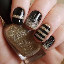 Black And Gold Glitter Nails 25 Black Gorgeous Nail Art Designs Inspired Beauty Glitter Nail Art Sparkly Nails Nail Art Designs