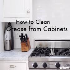 Clean Those Smudgey Greasy Kitchen Cabinets With This Easy Diy Homemade Cabinet Cleaner Video Diy Kitchen Cabinet Cleaner House Cleaning Tips