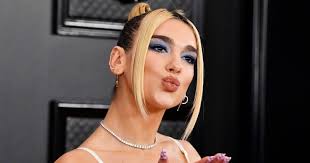 Roger davies was my manager at the time; Dua Lipa S New Single Physical Mimics Olivia Newton S 81 Chartbuster With The Same Name It S Cultural Reset Meaww