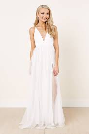 Up to 40% off wedding dresses. Pin On Mom What To Wear For Family Pictures