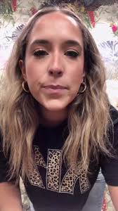 Jade Kwiatkowski (@jadeannak)