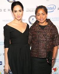 Интервью меган маркл о карьере,еде и рейчел зейн | meghan markle rus sub. Meghan Markle Will Divide The Traditional Father Of The Bride Role Between Both Parents