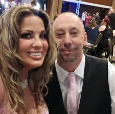 Ronda celebrates 3 months of recovery today! Let's show her some love!  Congratulations sister!! ❤️