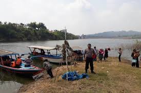 Itulah beberapa destinasi wisata di sumedang yang bisa dijadikan bahan referensi sebelum melakukan perjalanan liburan ke kota tersebut. Polisi Tingkatkan Pengamanan Objek Wisata Di Sumedang Antara News