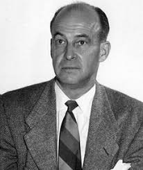 The original director of The Wizard of Oz was born today in 1896. Now WE  know em |