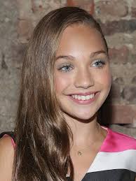 Maddie Ziegler Daily (@maddiezdaily)