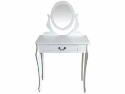 Les syndicats applaudissent le rapprochement entre les n°2 et n°3 du meuble dans l'hexagone, derrière ikea. Conforama Coiffeuse Monroe Pas Chere A 39