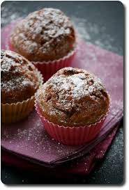 Gateau A La Betterave Facon Carrot Cake De Pascale Weeks En Forme De Muffin Gateau A La Betterave Alimentation Betterave