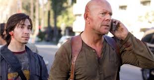 Retour en enfer film complet en streaming vf, voir film die hard 4 : Die Hard 4 Quand Bruce Willis A Perdu Connaissance Pendant Le Tournage Cineseries