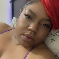 Erykah Badu's Performance: Tribute to Sarah Baartman or Commentary