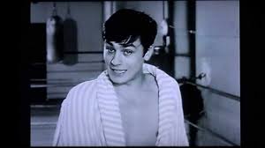 Consigue fotografías de noticias de. Alain Delon Jeune Premier Youtube