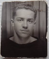 Instagram https://instagram.com/p/C7mWtaEIplj/ 🇺🇸 “Today is the 12th  anniversary of the death of Barton Lidice Benes (November 16, 1942-May 30,  2012). He would somehow know that the traditional anniversary gift for a  couple