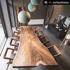 Existem Ambientes Que Pedem Algum Objeto De Destaque Uma Peca Unica De Impacto Um Ponto Focal Descubra As Made Interiores Decoracao Sala De Jantar Decoracao