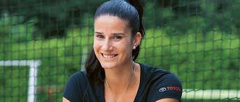 Agatha bednarczuk, carolina solberg salgado, evandro goncalves, andre loyola stein, gustavo. Ein Leben Im Sand