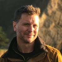 Sean Parham's Instagram, Twitter & Facebook