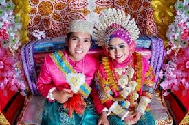 13.03.2015 · masyarakat majmuk di malaysia terjadi secara tidak sengaja. Menikahi Gadis Bugis Makassar Itu Gak Gampang Bro Kamu Wajib Lalui 3 Tahapan Ini