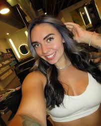 New hair photodump 🤪 Hair: @styledbyjess.kc Lashes: @lux_n_rye