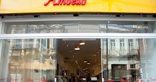 Veja mais ideias sobre materiais de construção, cimento portland, construção. Amoedo Inaugura Segunda Loja Com O Conceito Amoedo Design