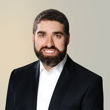 Lucas Weiss's Instagram, Twitter & Facebook