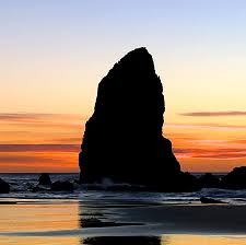 Beauty Is Worth A Gif Cannon Beach Oregon Beautiful Gif Beautiful Pictures
