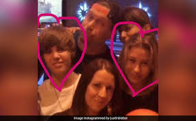 Justin bieber and wife hailey baldwin are putting distance between themselves and former hillsong megachurch pastor carl lentz. Justin Bieber And Wife Hailey Baldwin Are Just Kids In This Throwback Pic Aww